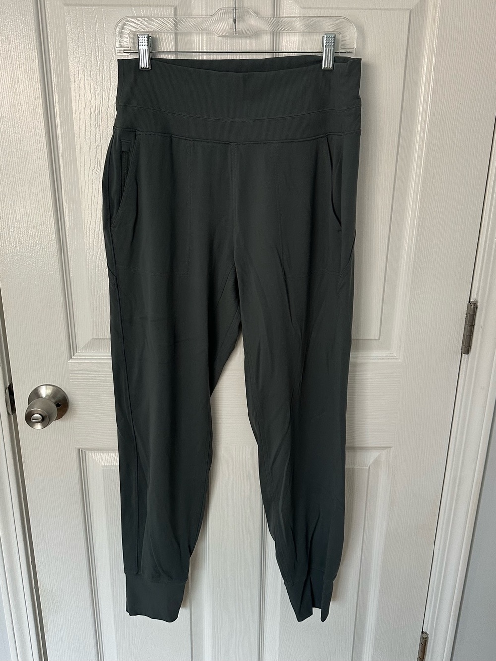 Athleta Joggers - Medium Tall